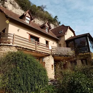 Le Chant De La Falaise D'étape Séjour chez l'habitant Saint-Sulpice (Lot)
