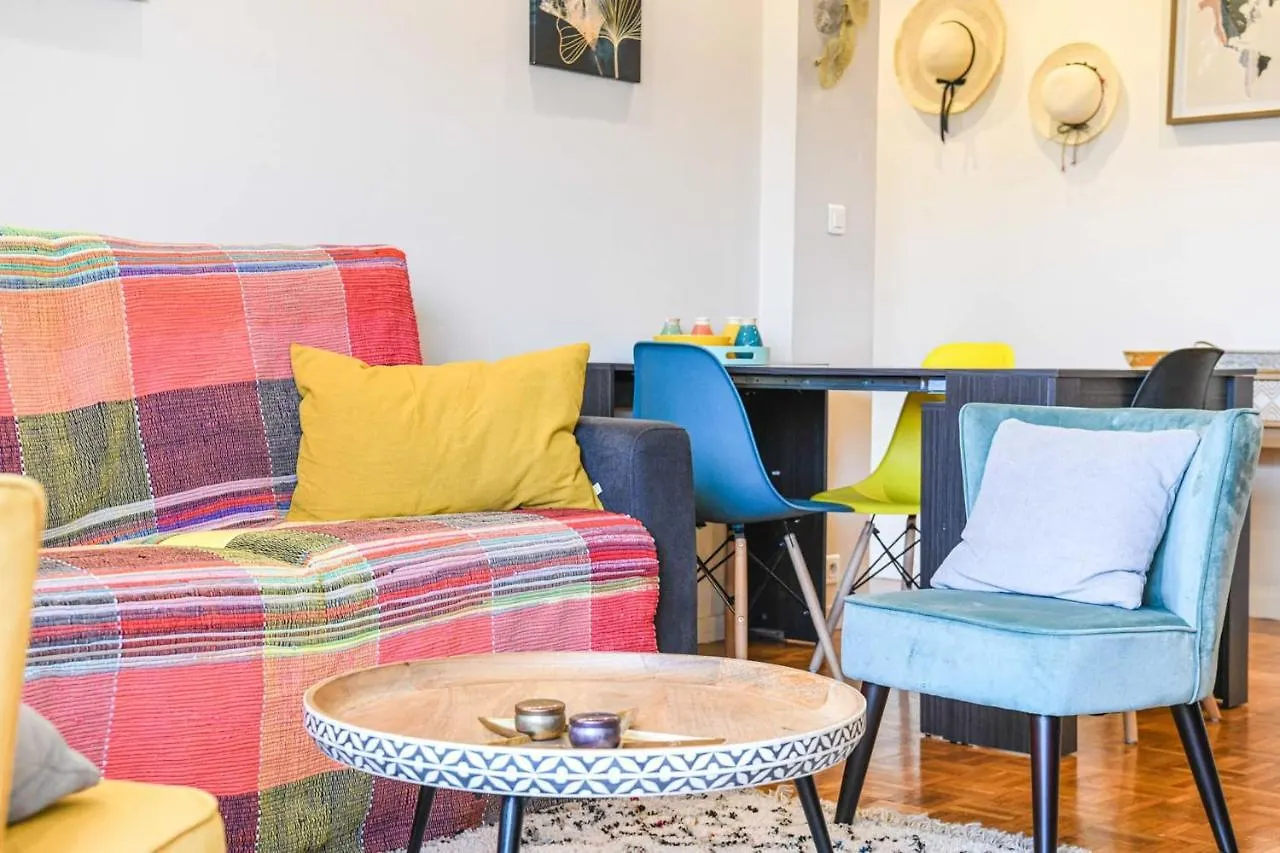 Apartment Grand Appartement Avec Balcon Et Parking Marseille France